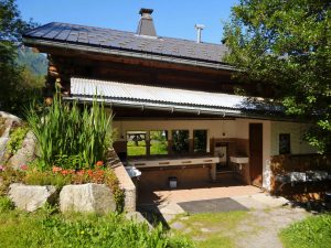 Emplacement arboré au Camping Le Grand Champ