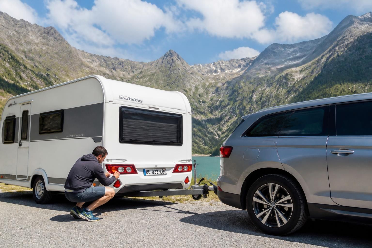 découvrez tout ce qu'il faut savoir sur le permis caravane en 2026 : conditions, démarches, règles à respecter et conseils pratiques pour conduire en toute sécurité.